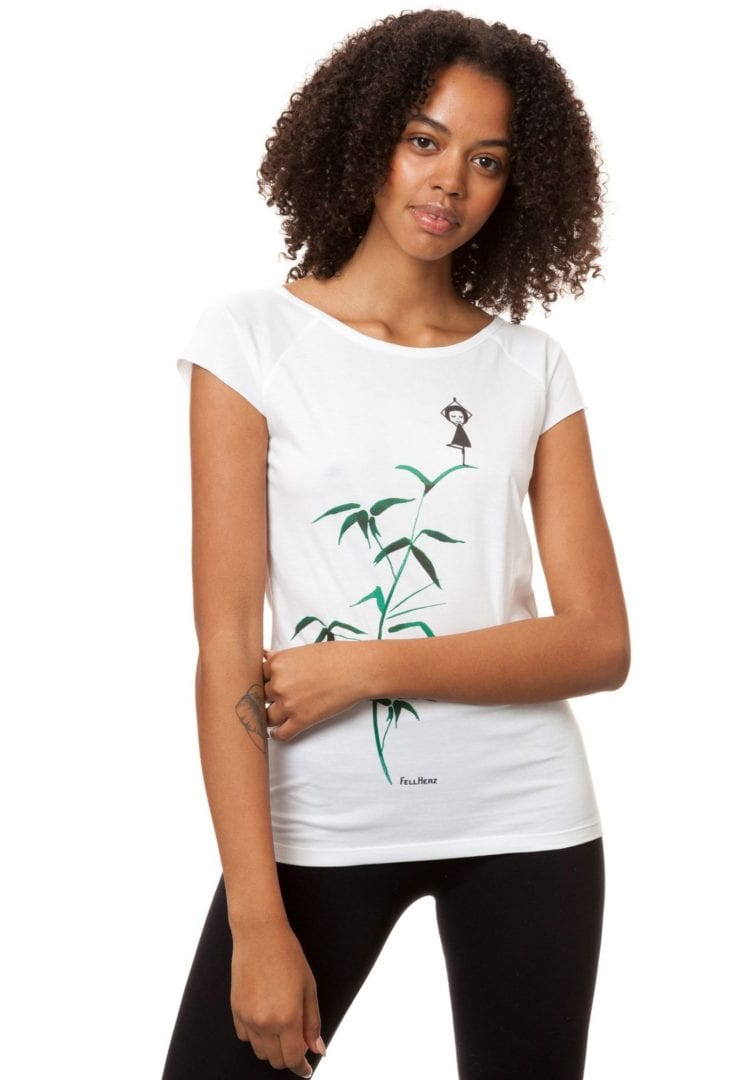 T-Shirt Yogamädchen Weiß  von FellHerz