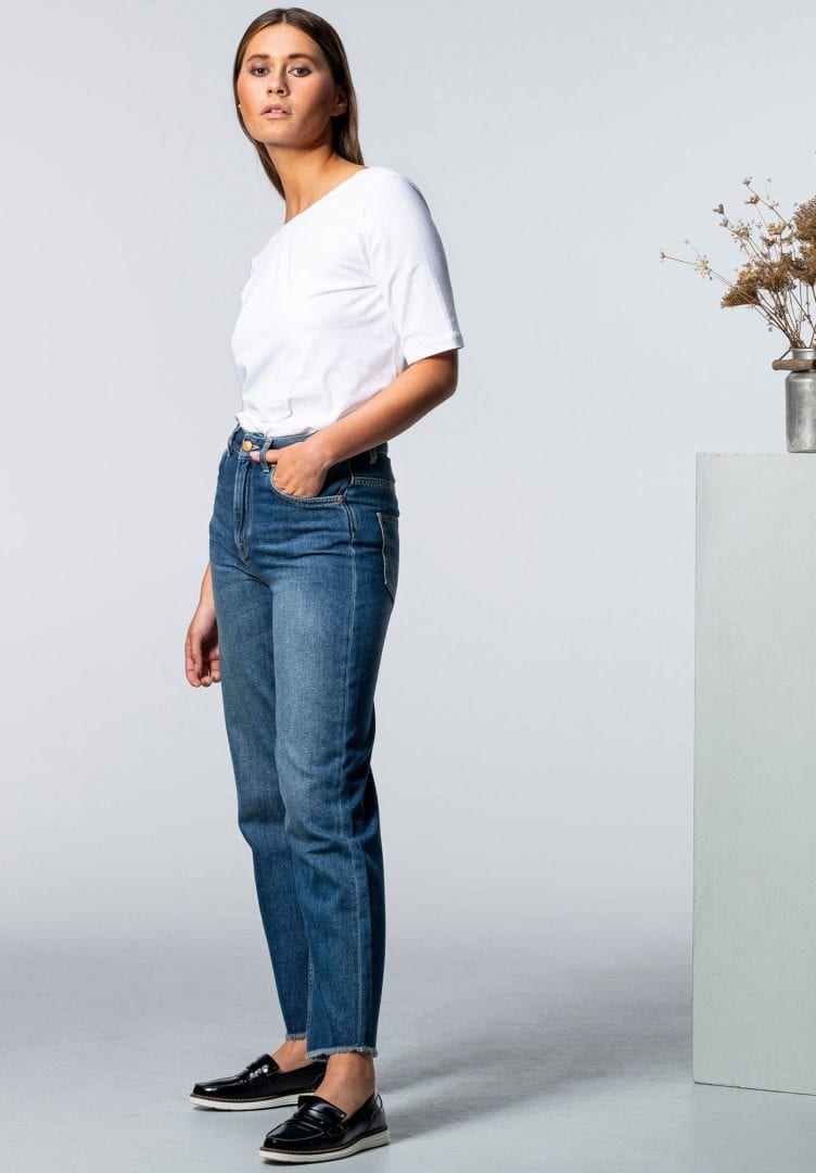 Damen Jeans MEDLAR Straight Middark von LovJoi