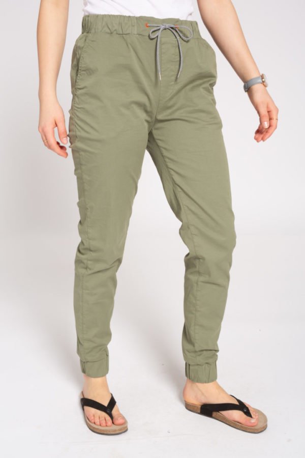 Jogg Chino Olive von Recolution