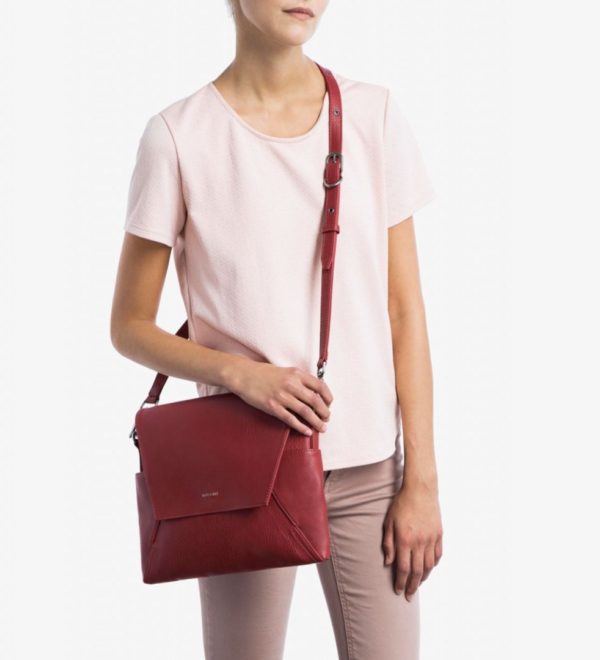 Minka Dwell Bordeaux von Matt & Natt