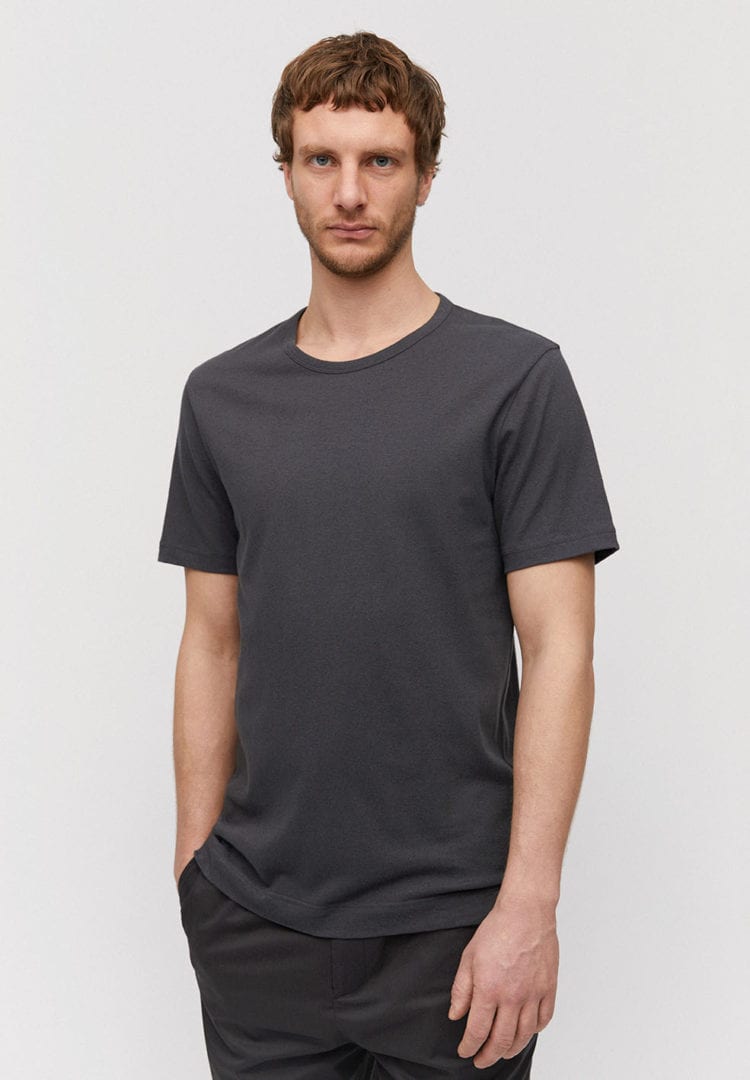 T-shirt Aantonio Linen In Acid Black von ArmedAngels
