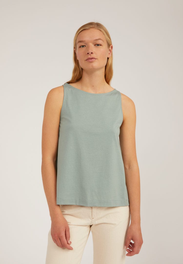 Top Carlottaa In Eucalyptus Green von ArmedAngels