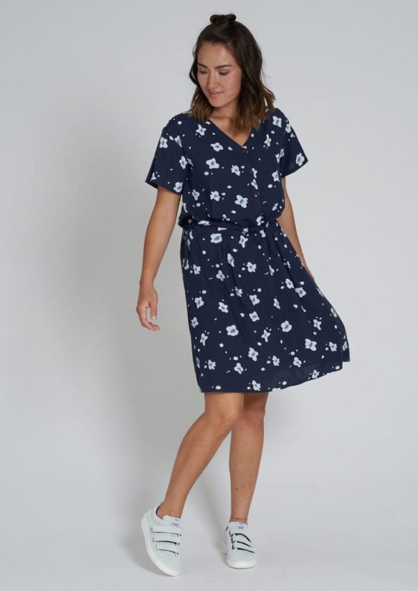 EcoVero Dress #FLOWERS Navy von Recolution