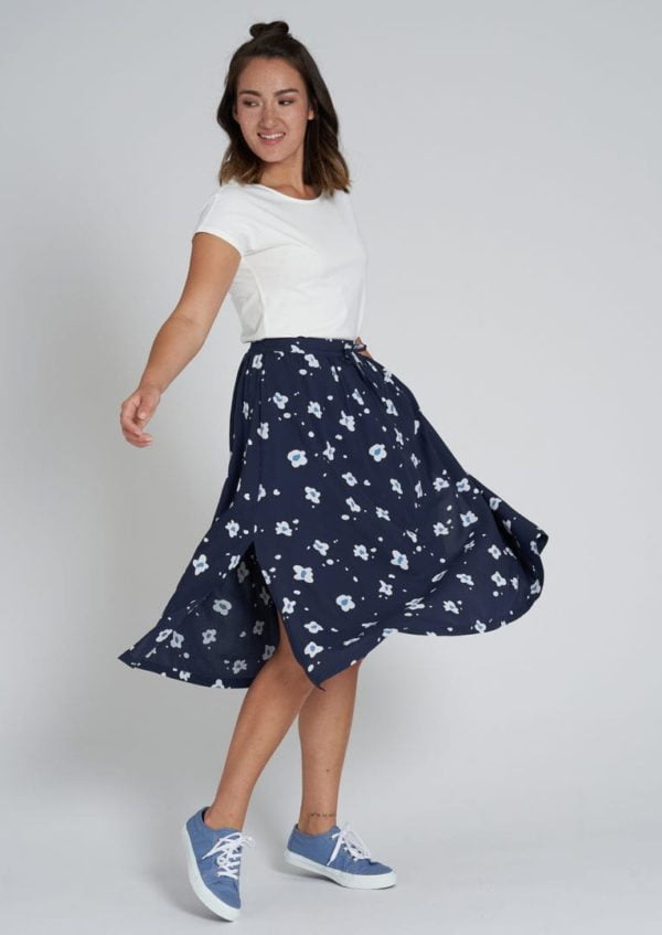 EcoVero Skirt #FLOWERS Navy von Recolution