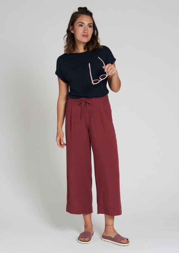 EcoVero T-Shirt #TURN-UP Dark Navy von Recolution