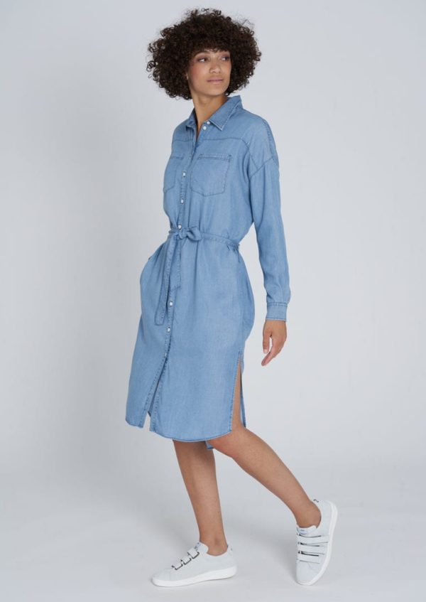 Tencel Shirt Dress Light Denim Blue von Recolution