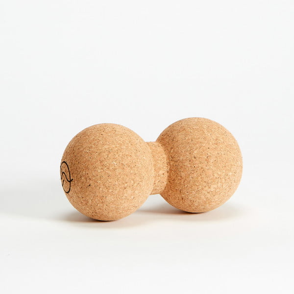 Peanut Faszienball aus Kork - Medium von Ocean to Ocean
