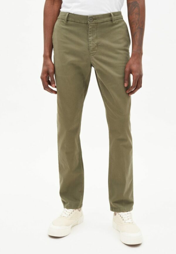 Hose Aato Slim In Dusty Olive von ArmedAngels