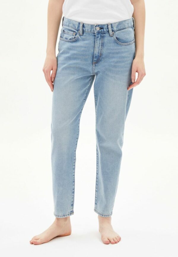 Jeans Cayaa Tapered In Light von ArmedAngels