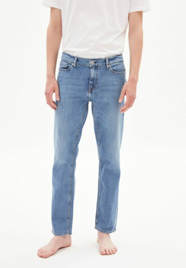 Jeans Iaan In Light Stone Wash von ArmedAngels