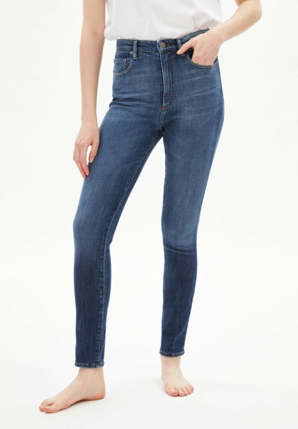 Jeans Ingaa In Washed Lapis von ArmedAngels