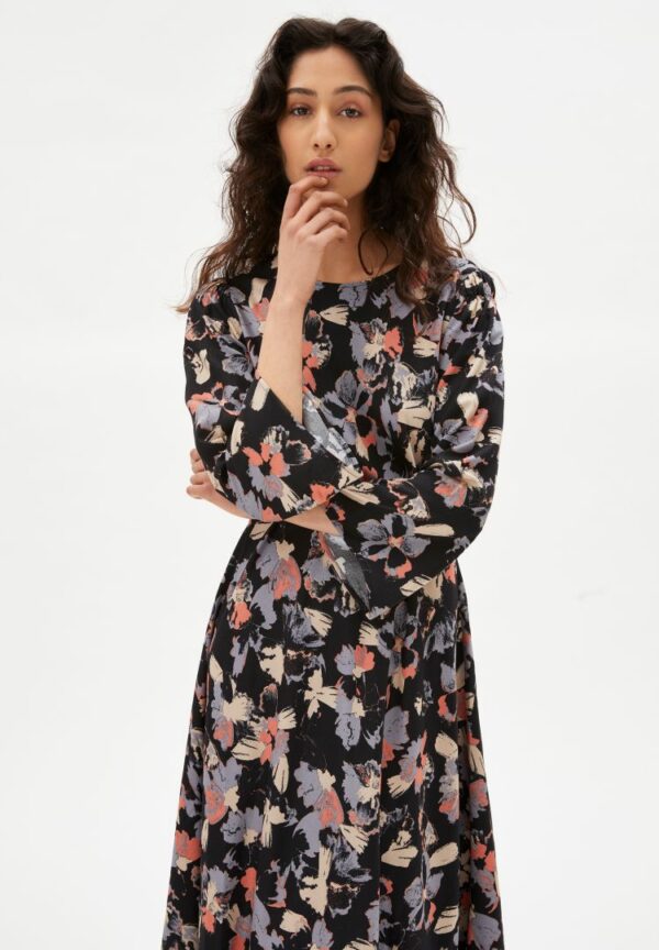 Kleid Elmaa Blotched Blooms In Black von ArmedAngels