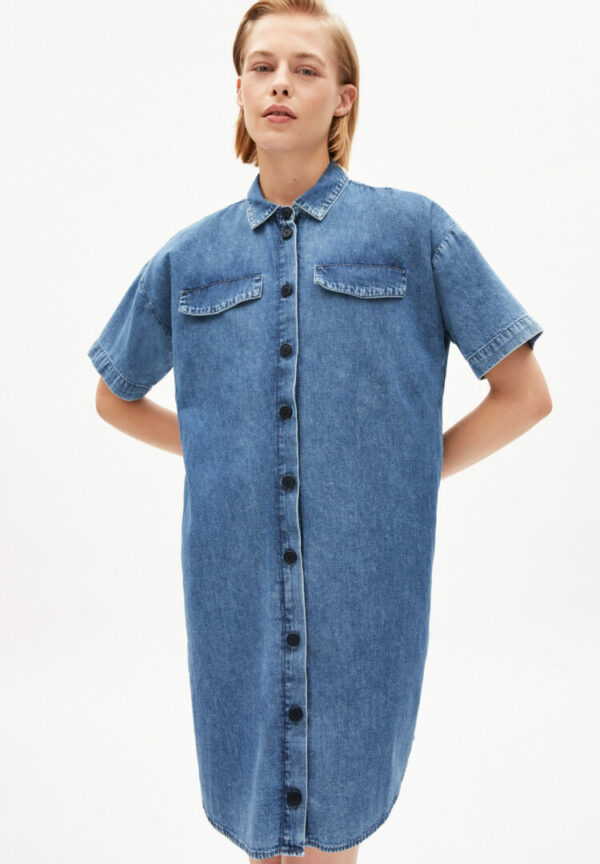 Kleid Raynaa Denim In Slate Blue von ArmedAngels