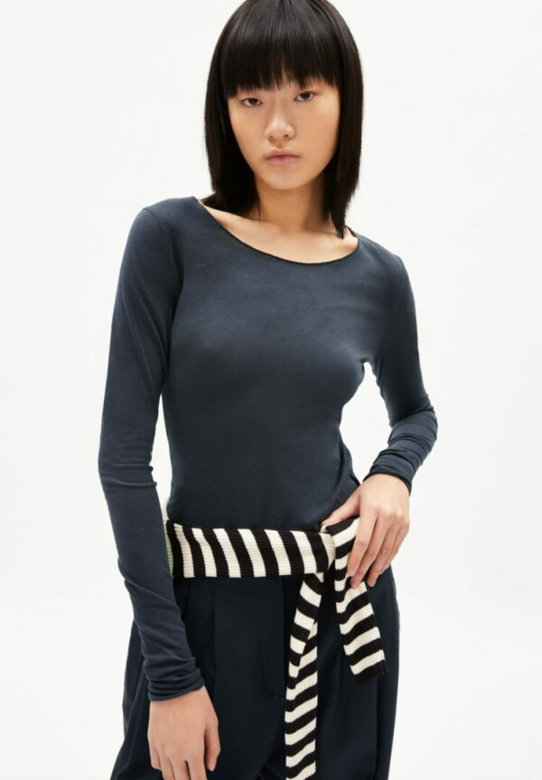 Longsleeve Evvaa Soft In Night Sky von ArmedAngels