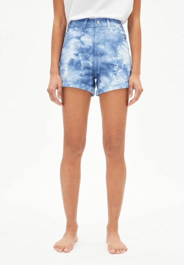 Shorts Silvaa Batik In Denim Blue von ArmedAngels