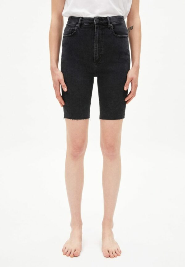 Shorts Tajaa Skinny In Washed Down Black von ArmedAngels