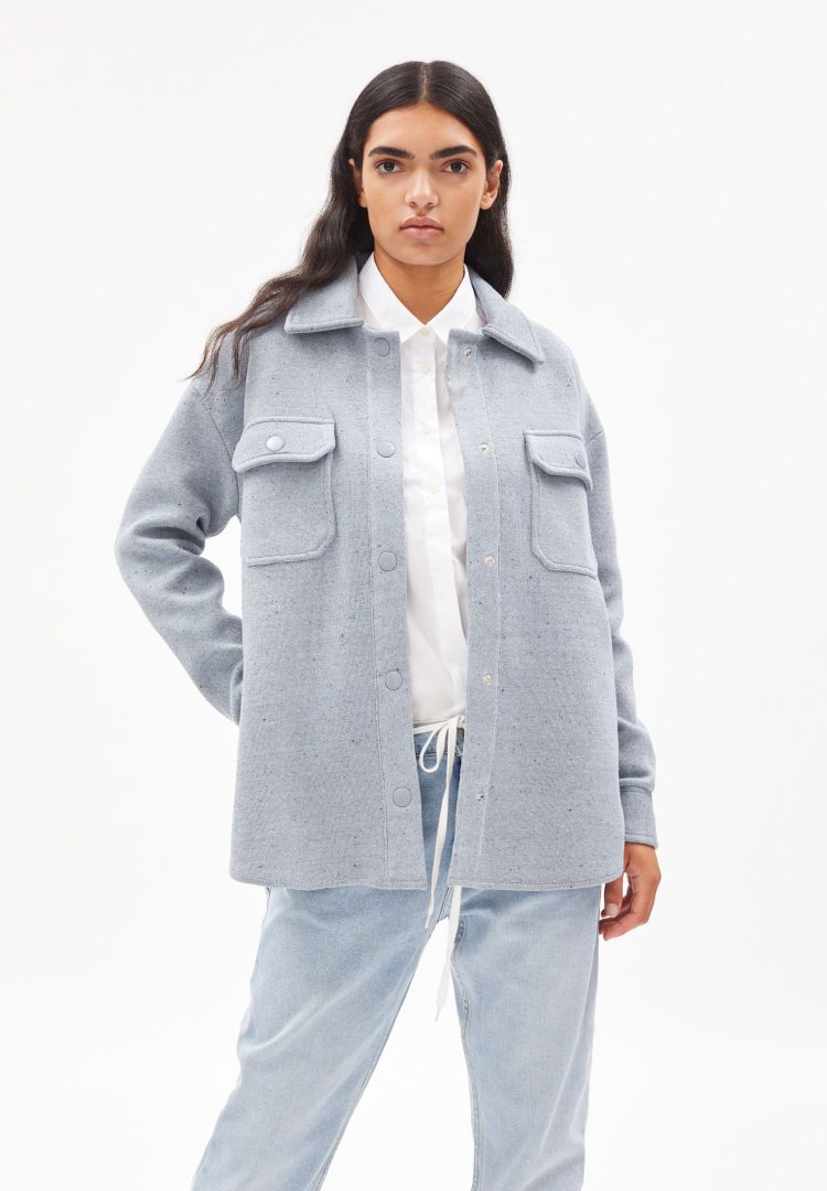 Strickjacke Aldaraa Denim In Faded Blue-oatmilk von ArmedAngels
