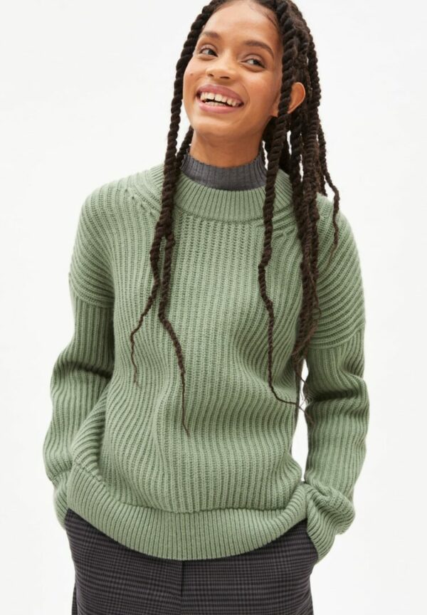 Strickpullover Hilariaa Soft In Sage Green von ArmedAngels