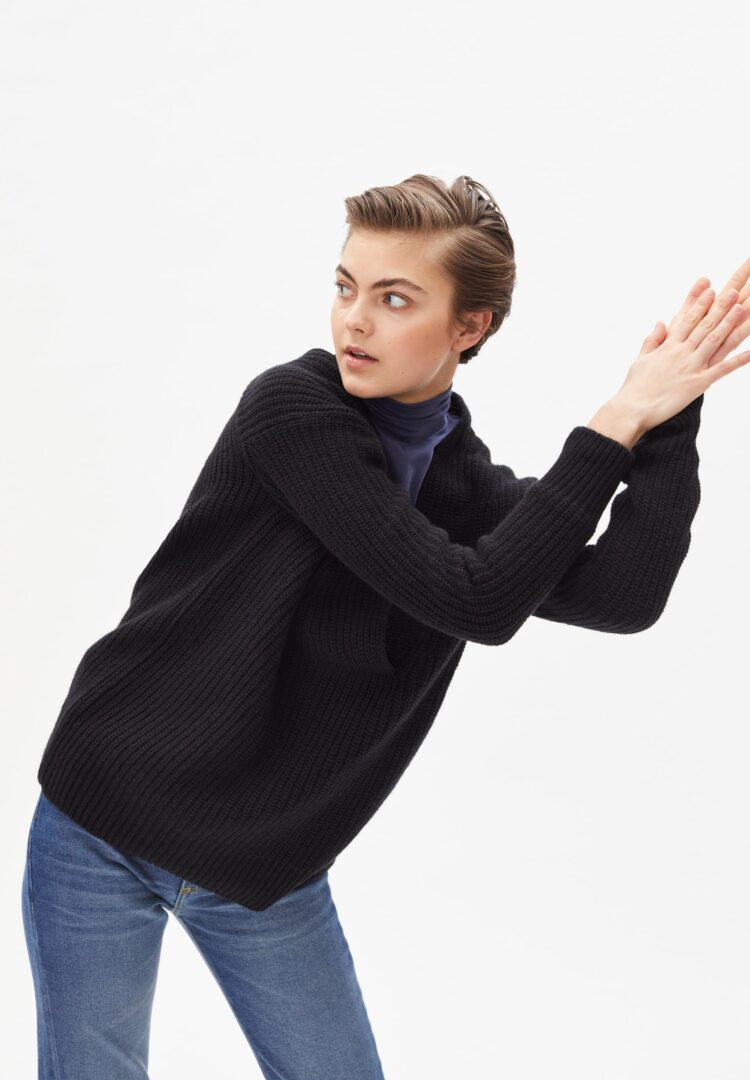 Strickpullover Loisaa In Black von ArmedAngels