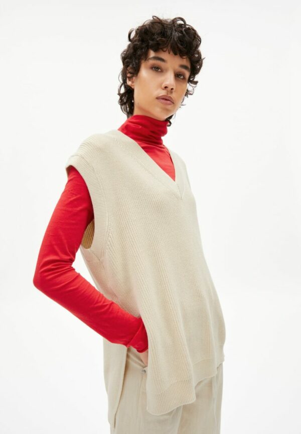 Stricktop Varnaa Soft In Cloudbusting von ArmedAngels