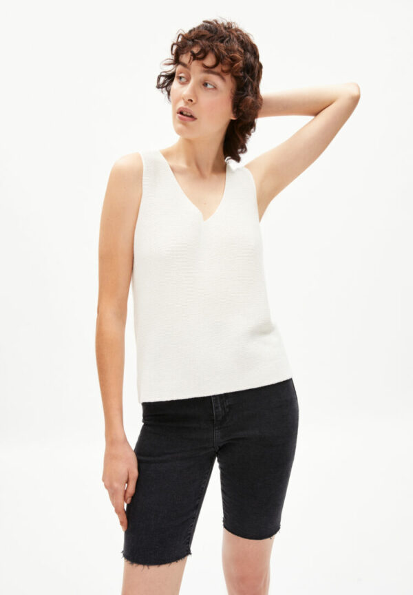 Stricktop Wilmaa In Offwhite von ArmedAngels