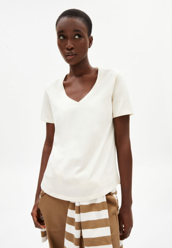 T-shirt Antoniaa In Undyed von ArmedAngels