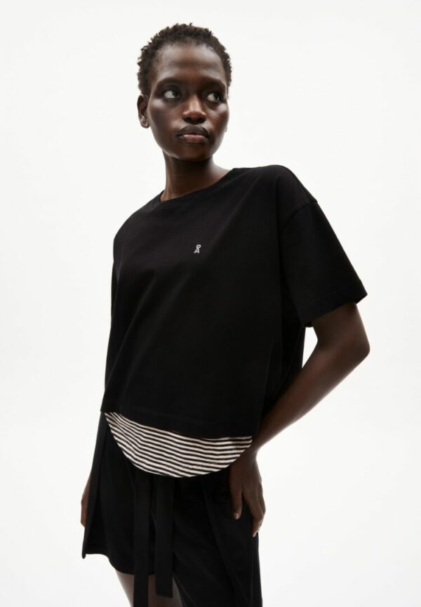 T-shirt Chaarlotte In Black von ArmedAngels