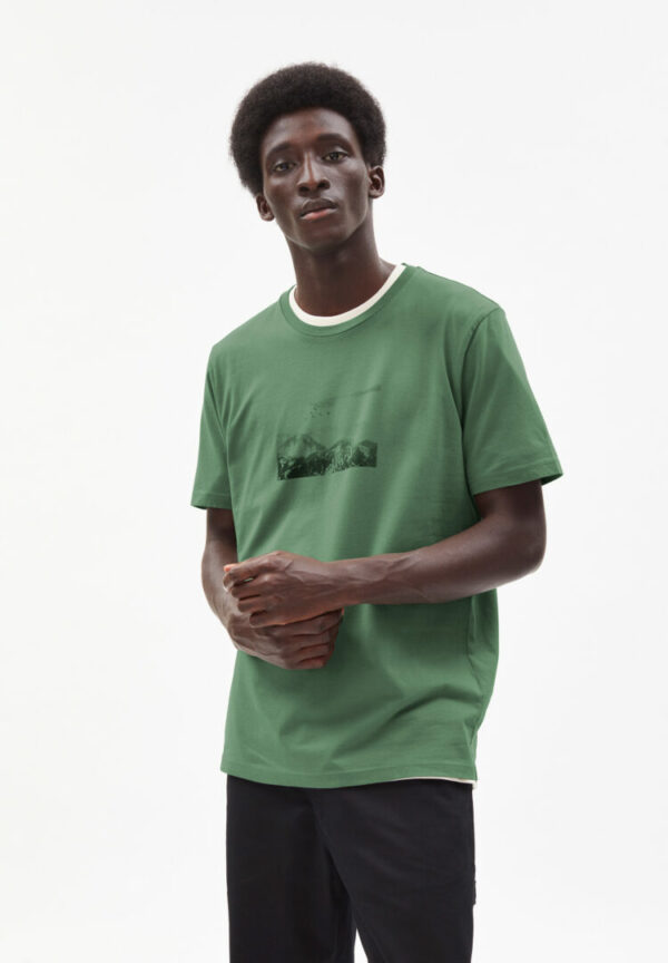 T-shirt Jaames Landscape In Myrtales von ArmedAngels