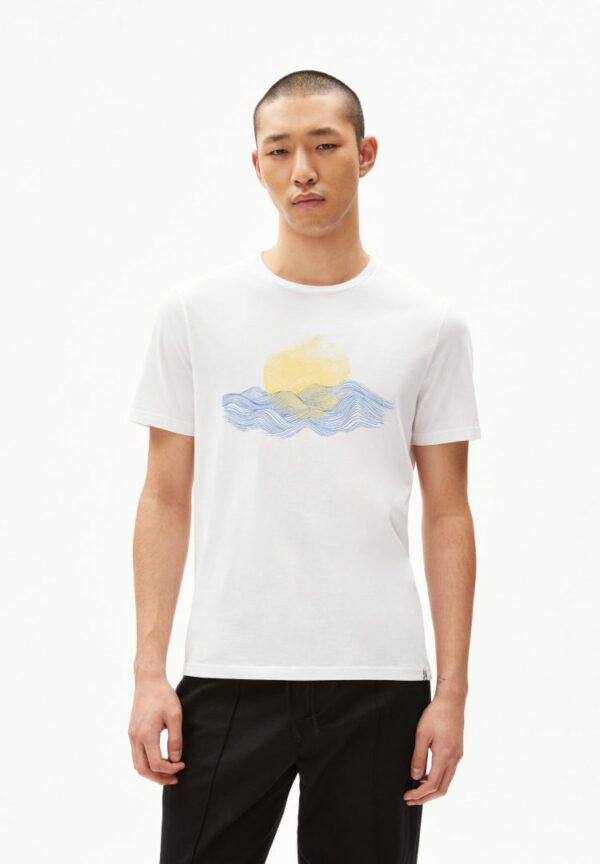 T-shirt Jaames Sundown In White von ArmedAngels