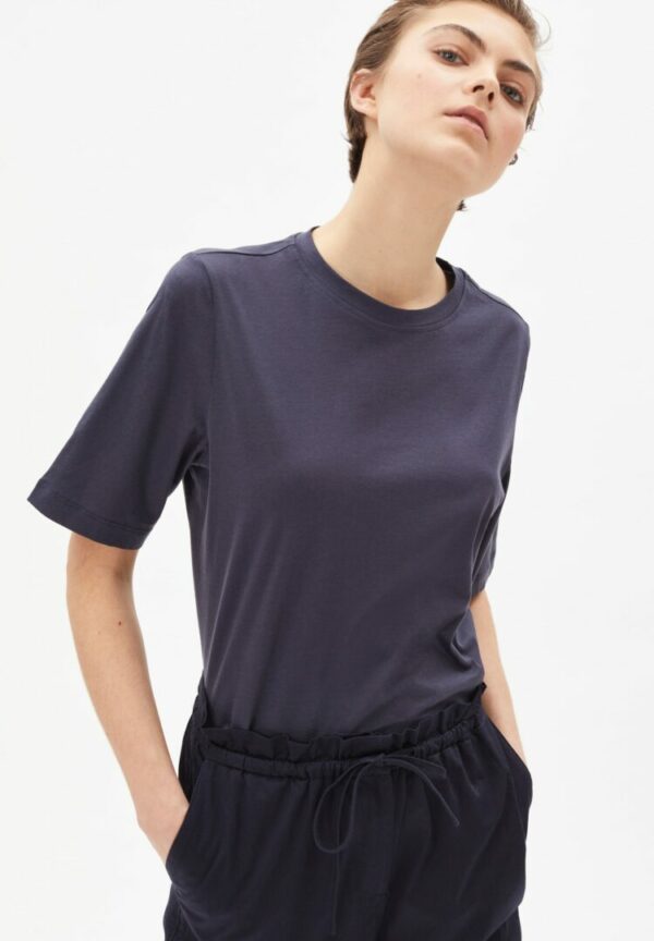 T-shirt Layaa Mercerized In Night Sky von ArmedAngels