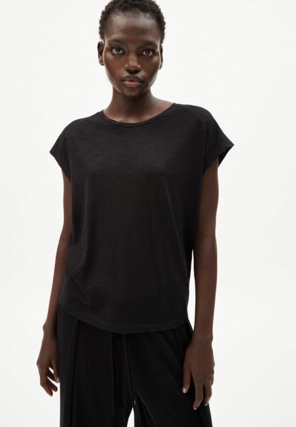 T-shirt Ofeliaa Solid In Black von ArmedAngels