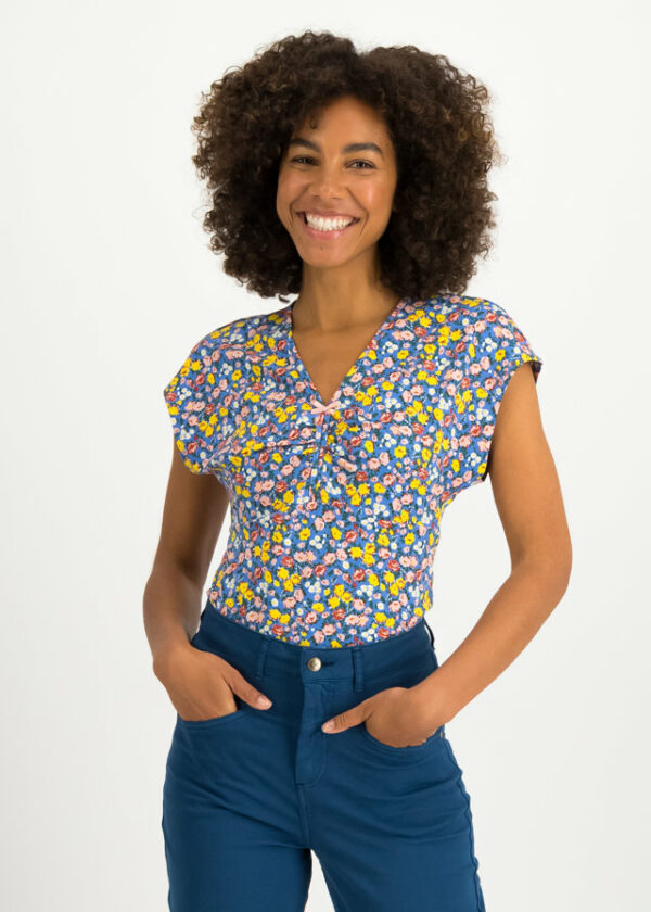 T-shirt D’un Cœur Leger Blau von blutsgeschwister
