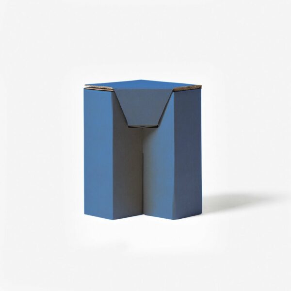 Hocker / Nachttisch - blau / 1 Stück von Room in a Box