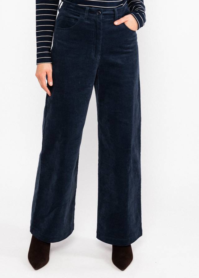 Cordhose High Waist Marlotte - Nordic Academy von Blutsgeschwister