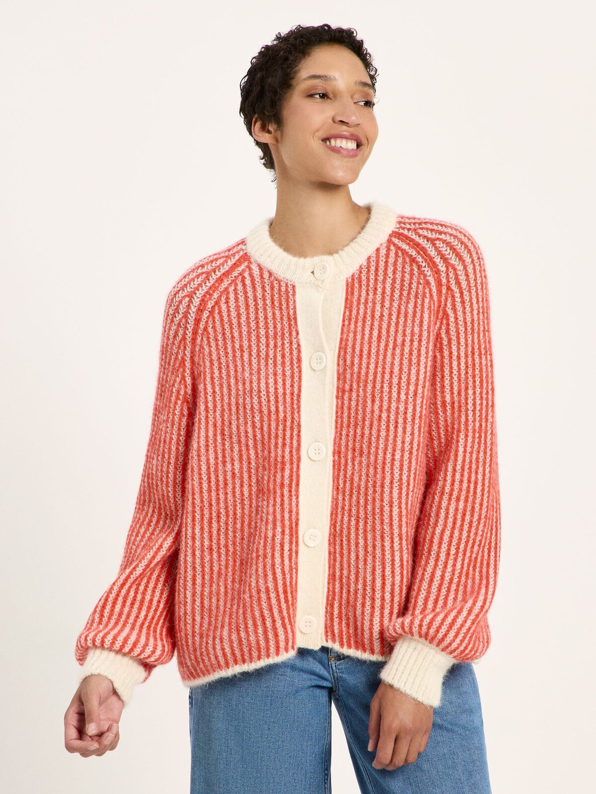 Strickjacke - Off White / Fire von Lanius