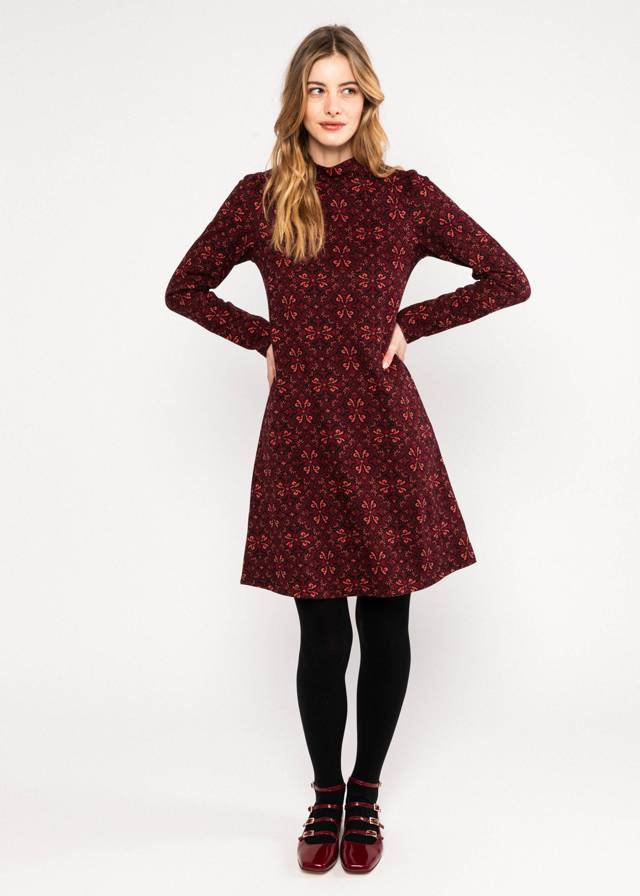 Strickkleid Cosy Zen Tangle - Vienna Art Black von Blutsgeschwister