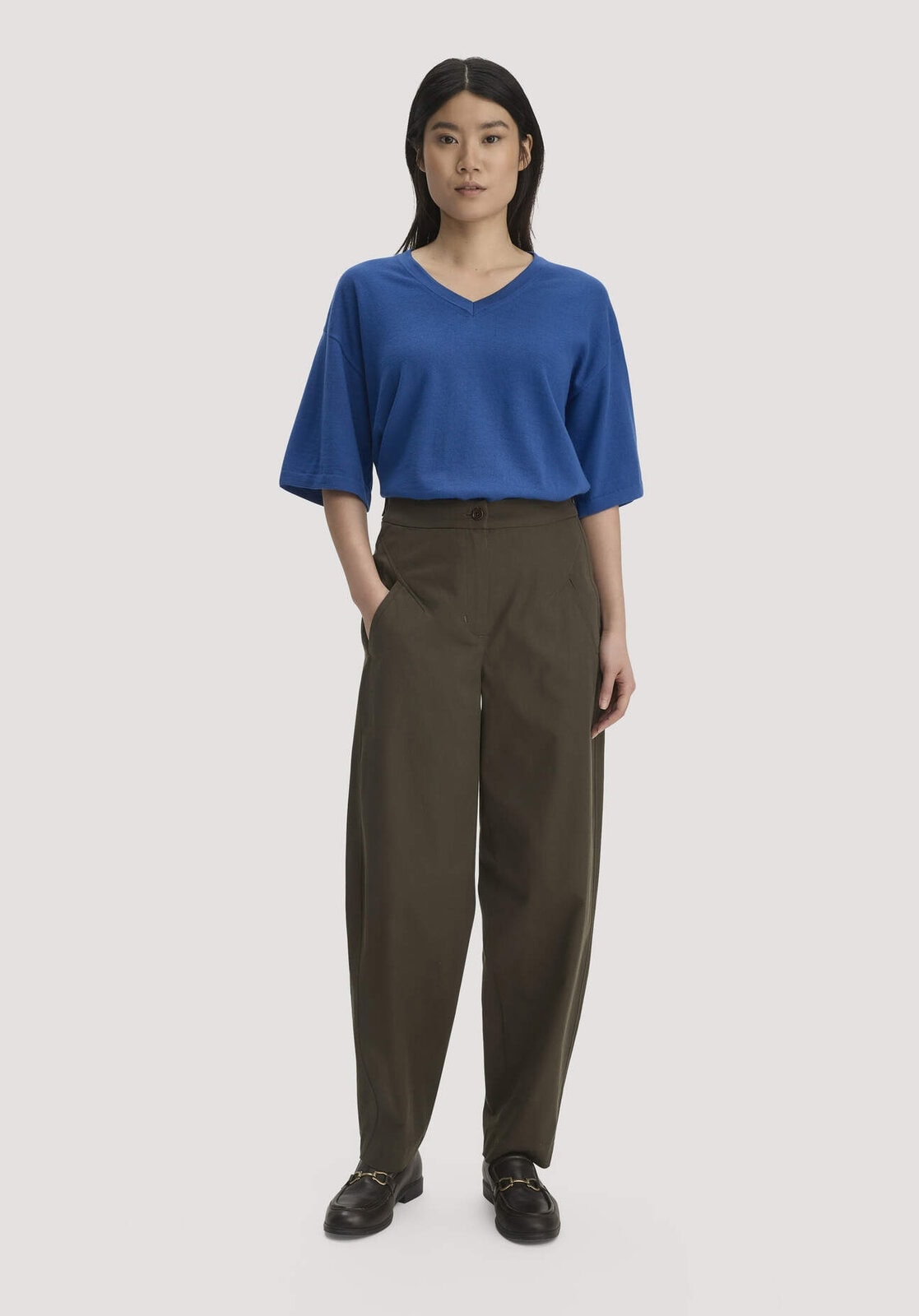 Damen Barrel-Leg Hose Relaxed aus TENCEL™ Lyocell mit Bio-Baumwolle - grün von Hessnatur