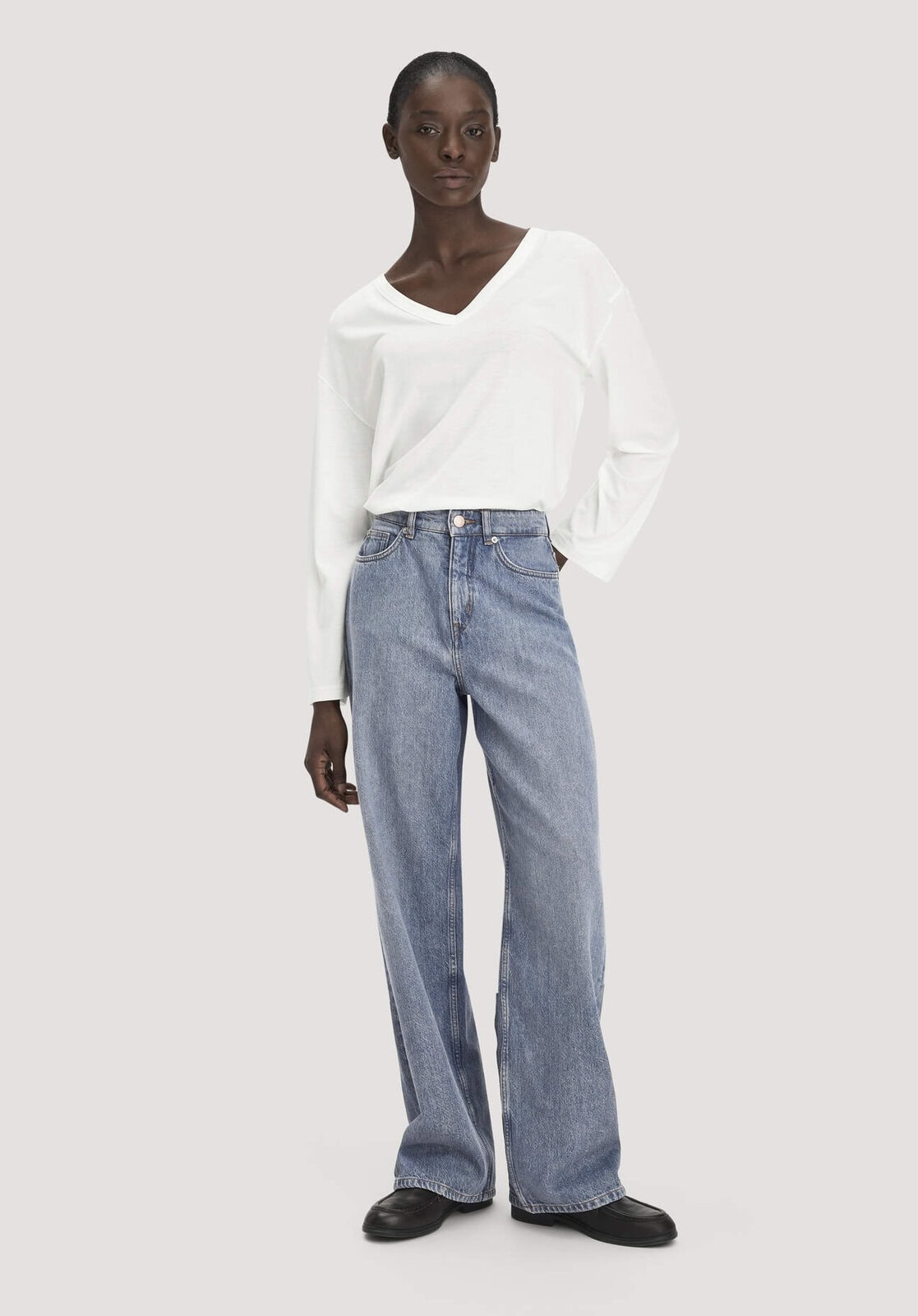 Damen Jeans ALVA Wide Leg aus Bio-Baumwolle mit recycelter Baumwolle - blau von Hessnatur