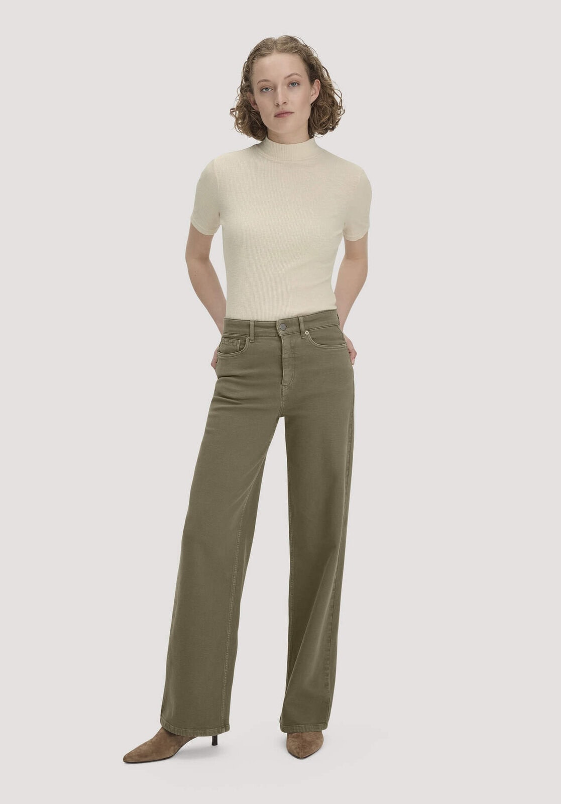 Damen Jeans ALVA Wide Leg GARMENT DYE aus Bio-Baumwolle mit recycelter Baumwolle - grün von Hessnatur