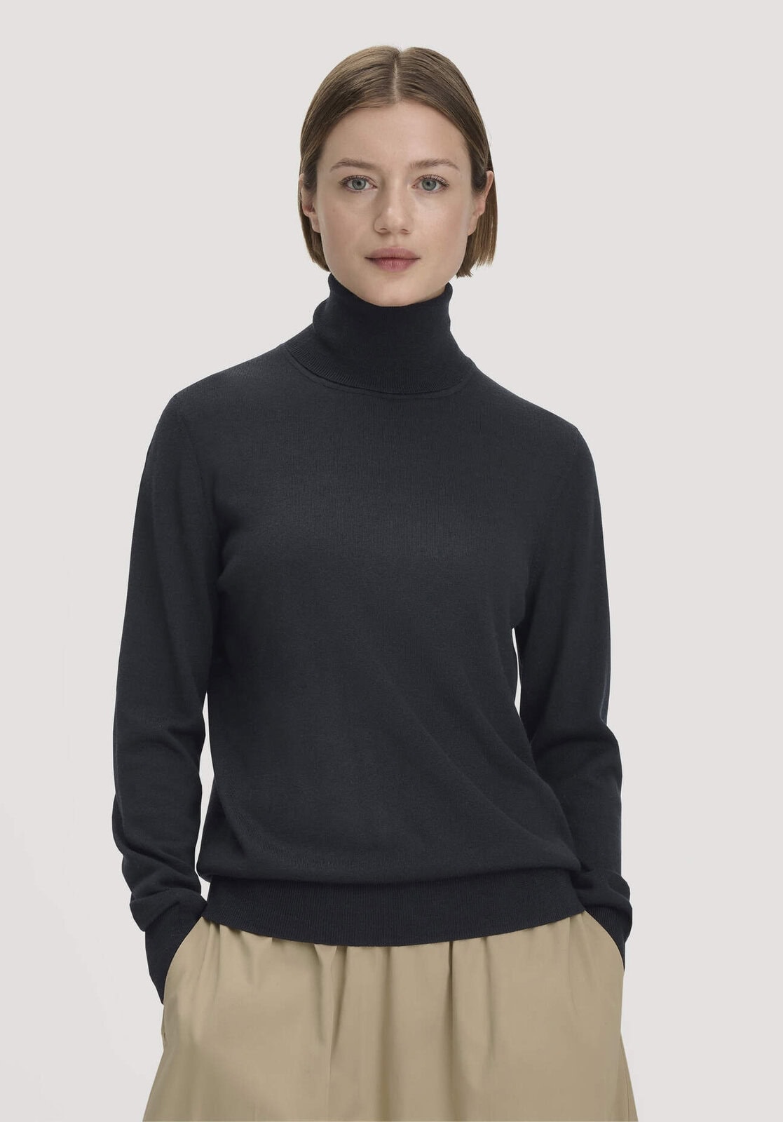 Damen Rollkragenpullover Relaxed aus Bio-Merinowolle - blau von Hessnatur