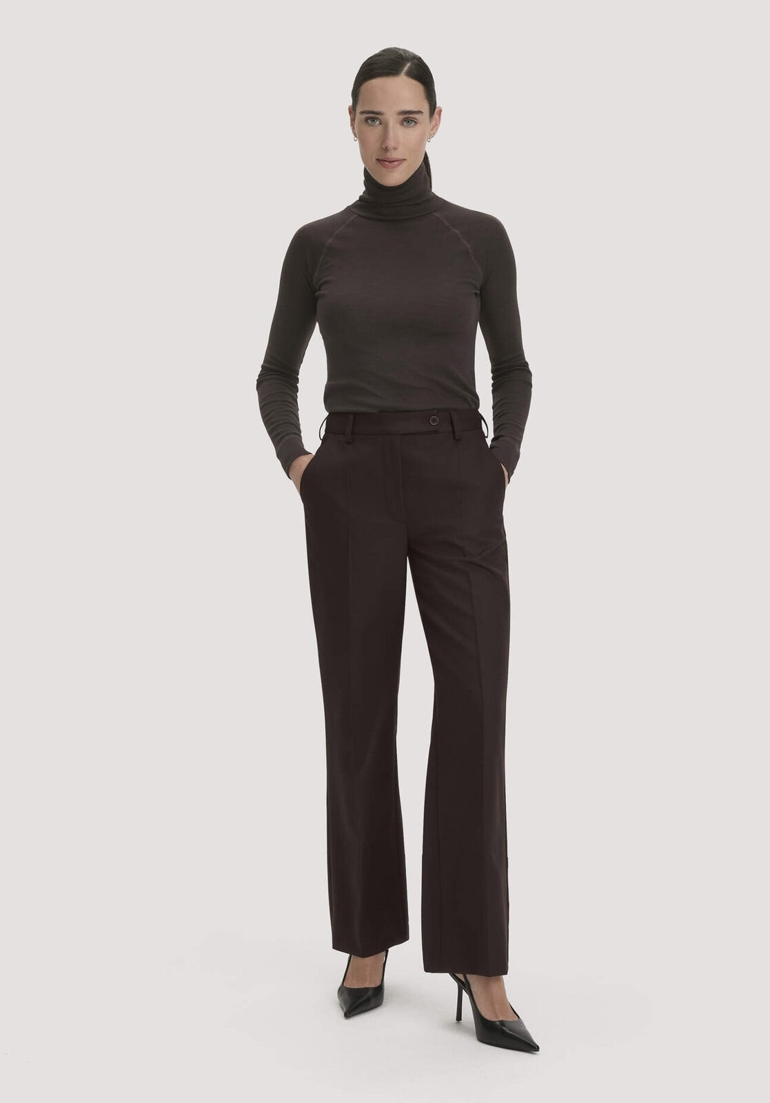 Damen Wollhose Straight Leg Relaxed aus Bio-Merinowolle - braun von Hessnatur