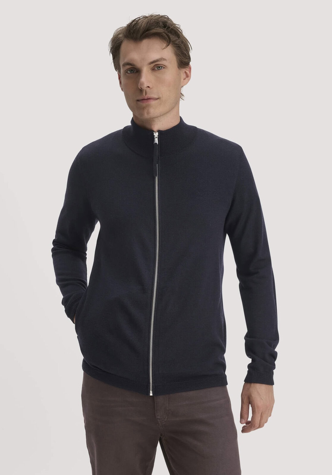 Herren Strickjacke Regular aus Bio-Merinowolle - blau von Hessnatur