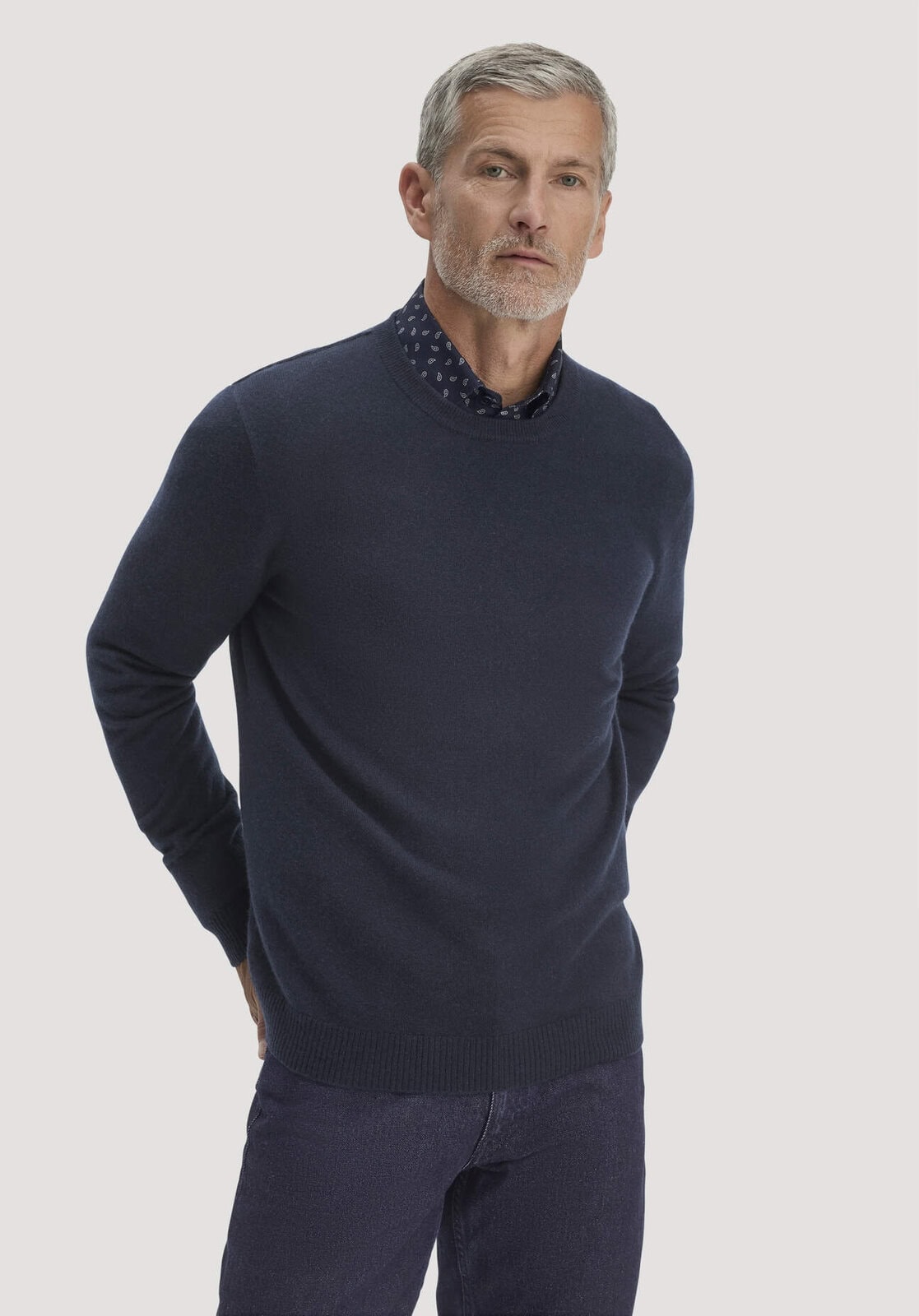 Herren Strickpullover Regular aus Cashmere mit Recyclinganteil - blau von Hessnatur